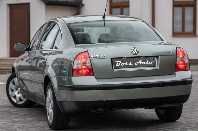 Volkswagen Passat cena 15900 przebieg: 272123, rok produkcji 2003 z Glinojeck małe 254